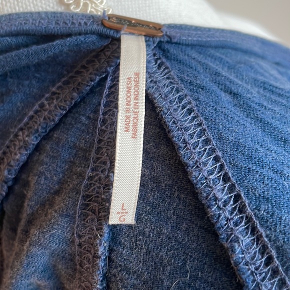 Free People - Open Shouldered Knit Top - Picture 5 of 5